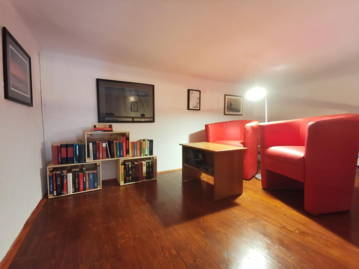 Studio Apartman Galerija Buzet Exteriör bild